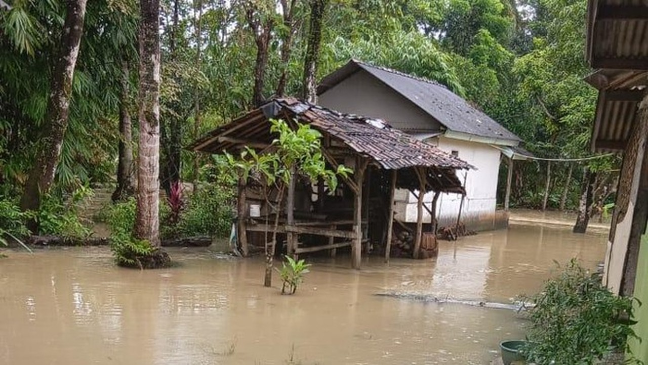 Banjir Meluas di Banten: 6 Desa di Pandeglang dan Tangerang Masih Terendam