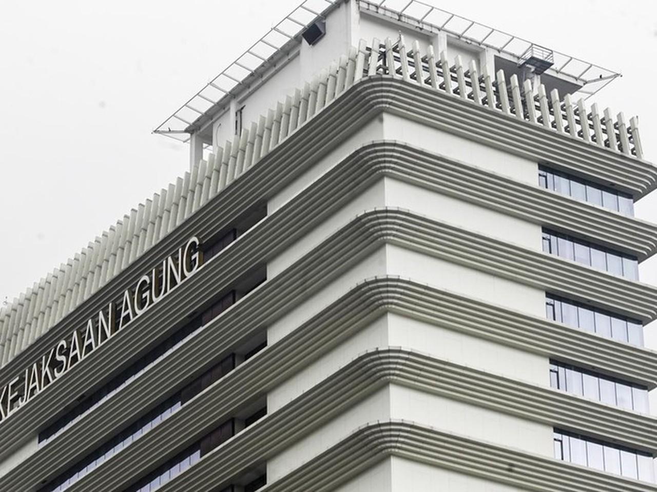 Kejagung Geledah Money Changer di Jakarta Terkait Dugaan Korupsi Limbah Sawit