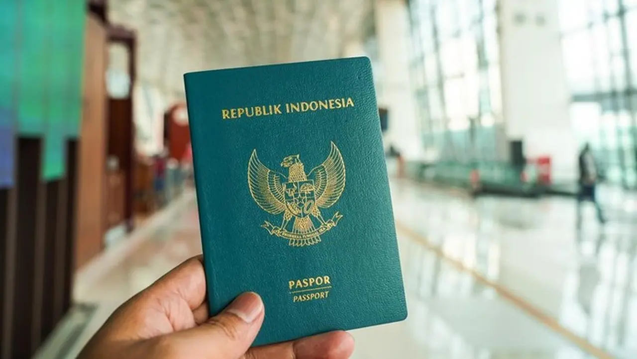 Ilustrasi Paspor (foto: Getty Images/ariawan Armoko)