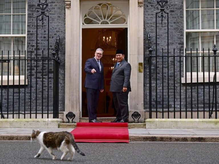 Prabowo Subianto Bertemu Larry the Cat di Downing Street, Kenangan Manis dengan Kucing Kesayangan PM Inggris
