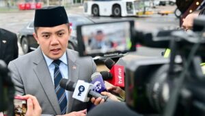 Prabowo Pulang dari Inggris Bawa Investasi Rp 90 T dan Proyek 1.582 Kapal Nelayan