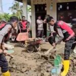 Polisi dan Warga Pidie Jaya Bersinergi Percepat Pemulihan Fasilitas Umum dan Pendidikan Pascabanjir