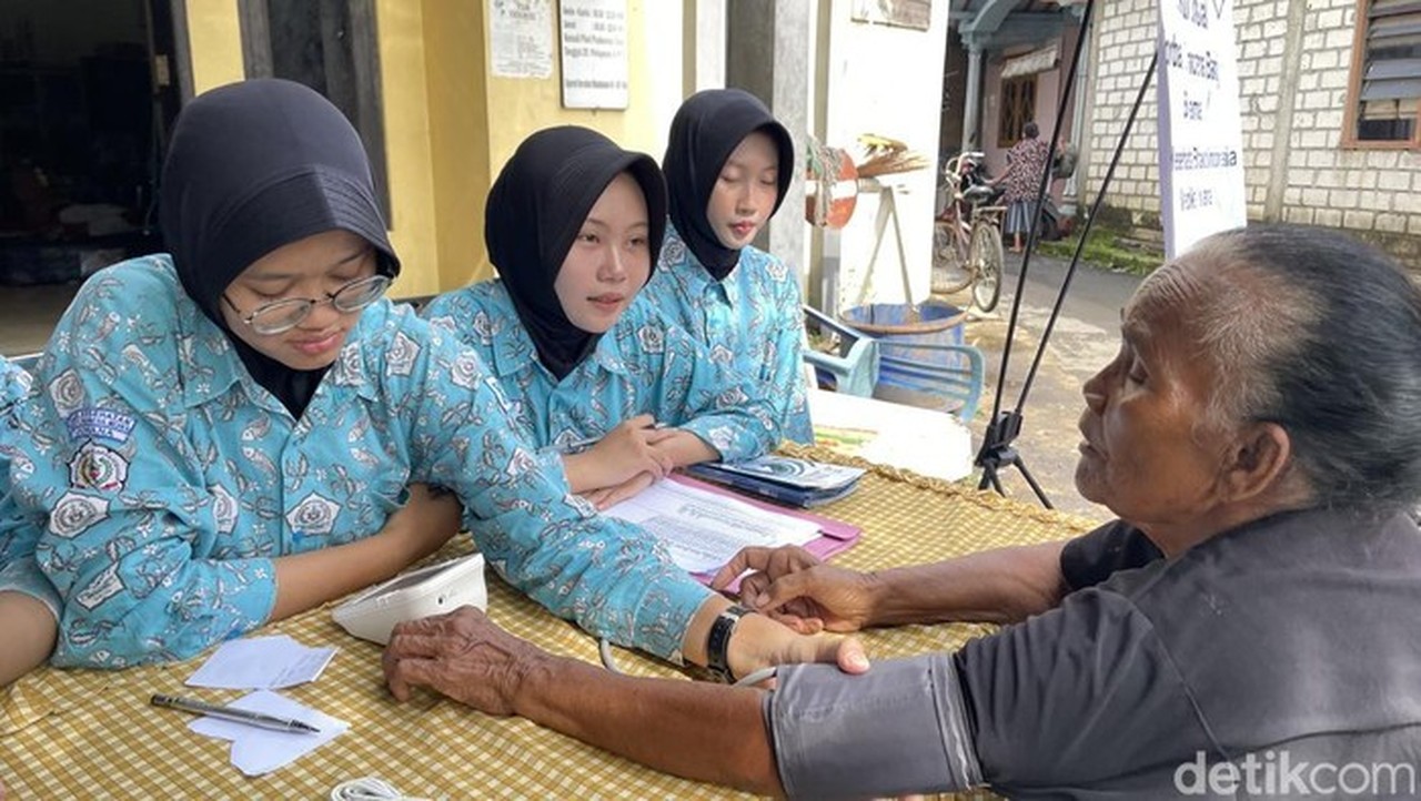 Banjir Dua Pekan di Pati Sebabkan Warga Alami Gatal dan Diare