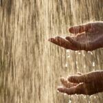 Jakarta Berpotensi Hujan Lebat Disertai Petir dan Angin Kencang Hingga Malam