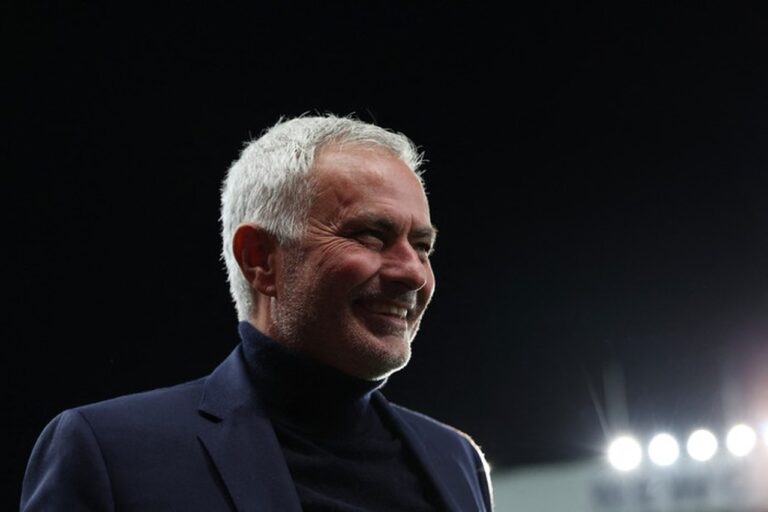 Jose Mourinho Heran, Sejumlah Klub Besar Kini Dilatih Pelatih Tanpa Nama Besar Jose Mourinho Heran, Sejumlah Klub Besar Kini Dilatih Pelatih Tanpa Nama Besar