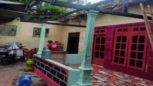 Kemensos Salurkan Bantuan Logistik untuk Korban Puting Beliung di Karanganyar