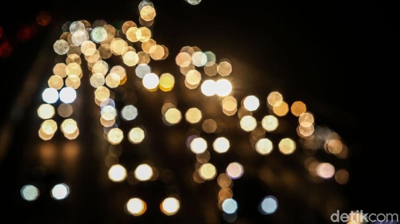 Malam Ini, Sejumlah Ruas Tol Jakarta Lumpuh Akibat Hujan dan Volume Kendaraan Tinggi Malam Ini, Sejumlah Ruas Tol Jakarta Lumpuh Akibat Hujan dan Volume Kendaraan Tinggi