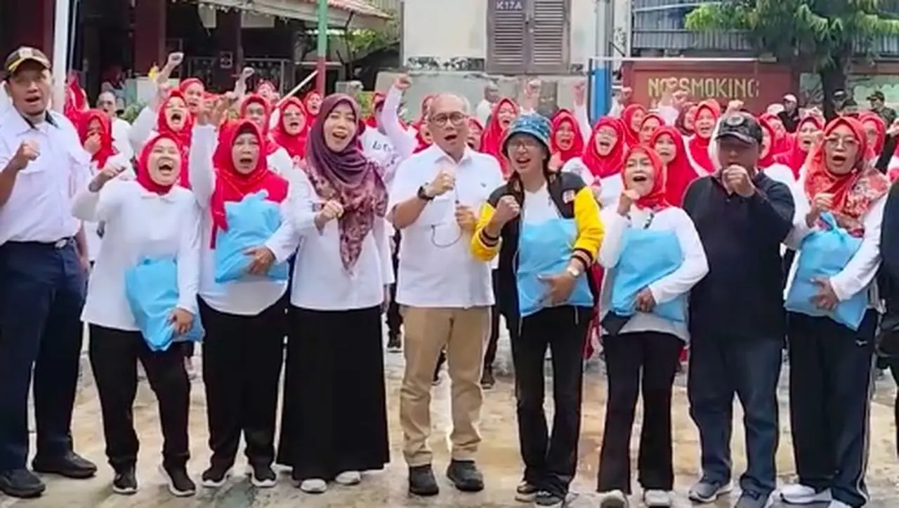 Foto: Bnn Bersama Pemerintah Daerah Memberi Pelatihan Wirausaha Dan Vokasional Kepada Warga Berlan, Jakarta Timur (jaktim) Agar Wilayah Tersebut Bebas Narkoba. (dok Bnn)