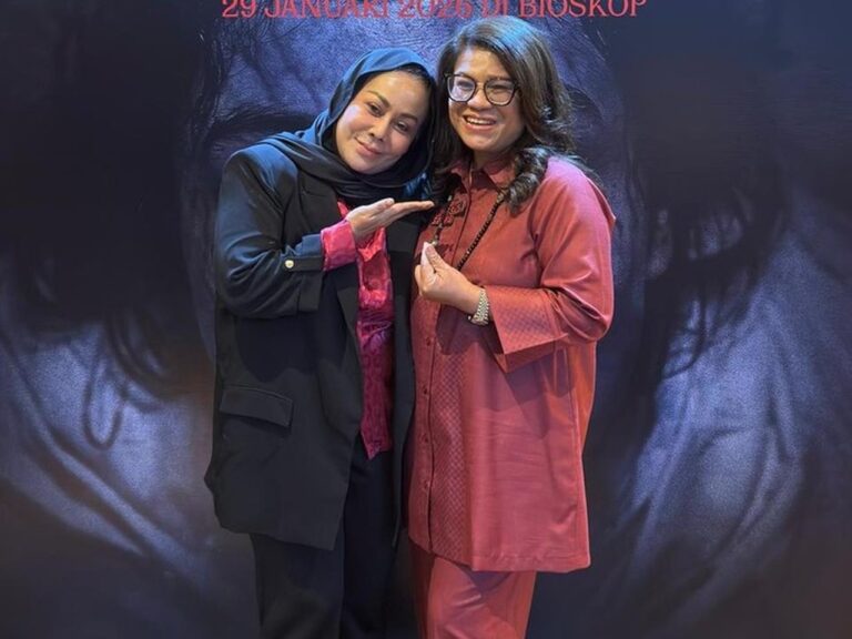 Mak Vera Kagumi Film Kolaborasi Indonesia-Korea ‘Tolong Saya (Dowajuseyo)’ Mak Vera Kagumi Film Kolaborasi Indonesia-Korea ‘Tolong Saya (Dowajuseyo)’