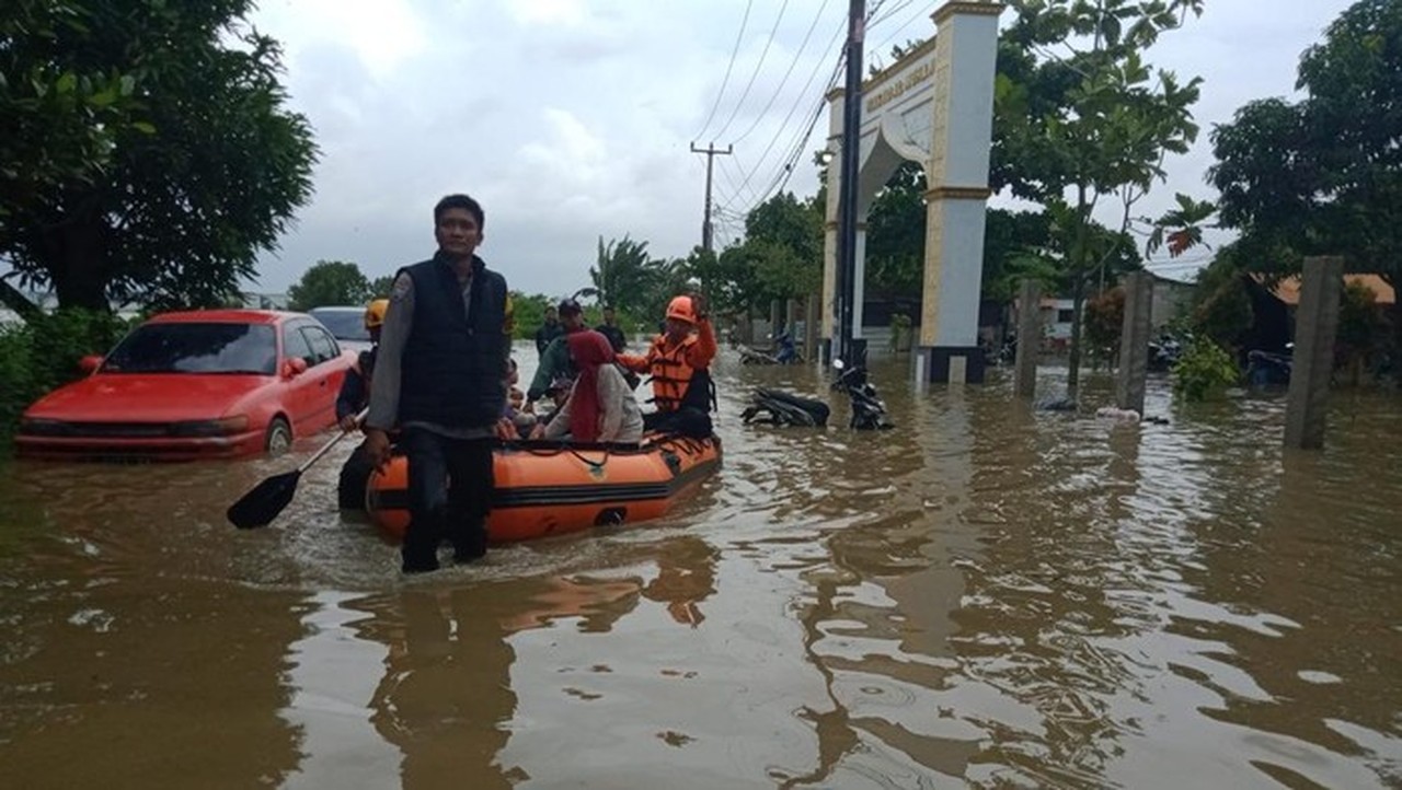51 Desa di Kabupaten Bekasi Terendam Banjir, Ketinggian Air di Sukawangi Capai 130 Cm