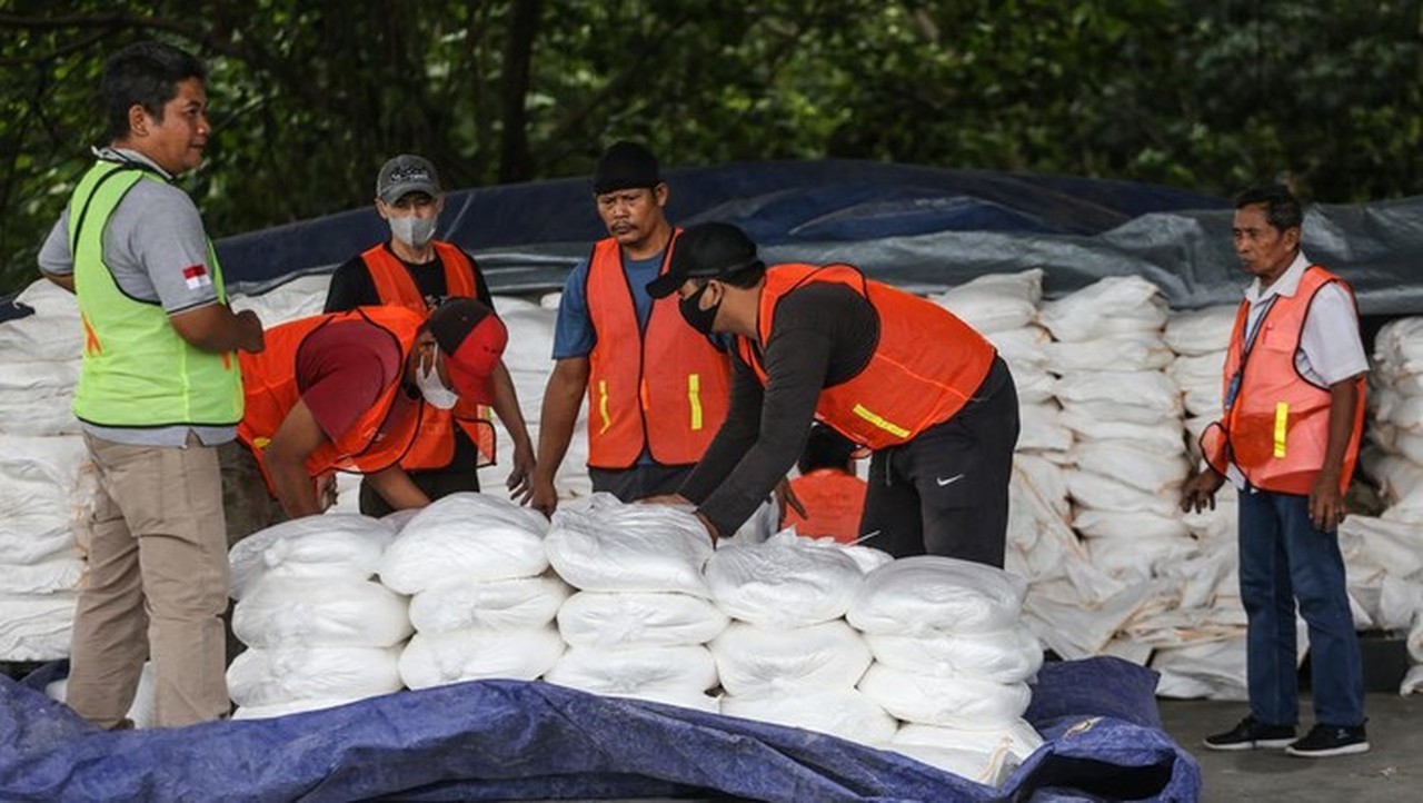 BMKG: Modifikasi Cuaca Efektif Kurangi Curah Hujan Jabodetabek Hingga 39,57%