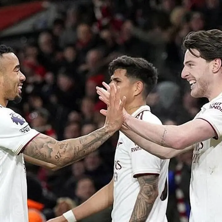 Arsenal Bungkam Bournemouth 3-2, Declan Rice Cetak Brace untuk Kokohkan Puncak Klasemen Liga Inggris
