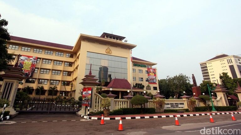 Kapolri Lakukan Rotasi Jabatan Strategis, Kapolda Sumsel hingga Papua Barat Berganti