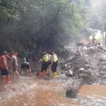 Banjir Bandang Terjang Guci Tegal, Kolam Air Panas Hancur dan Tiga Jembatan Putus