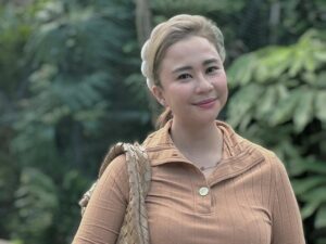 Berkat Komentar Netizen, Chikita Meidy Ungkap Keberadaan Mantan Suami Saat Live Jualan