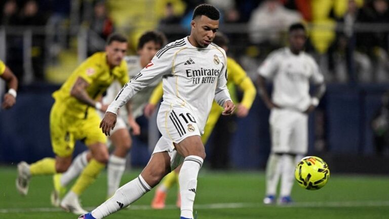 Klasemen Liga Spanyol: Real Madrid Puncaki Tahta, Barcelona Siap Tempur Malam Ini