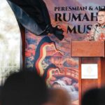Fadli Zon Resmikan Rumah Puisi Taufiq Ismail, Kini Berkembang Jadi Museum Sastra Indonesia
