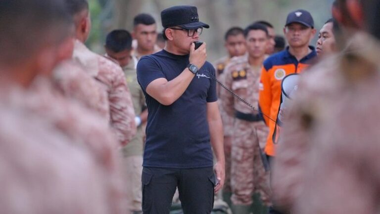 Wamendagri Bima Arya: Praja IPDN Jadi Ujian Kepemimpinan di Aceh Tamiang Pascabencana Wamendagri Bima Arya: Praja IPDN Jadi Ujian Kepemimpinan di Aceh Tamiang Pascabencana