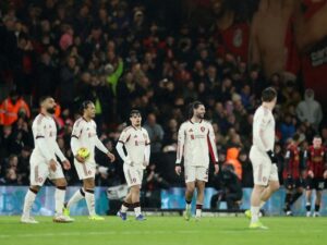 Liverpool Terpuruk: Alan Shearer Sebut The Reds Bermasalah di Semua Lini