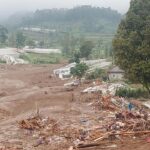 Satu Keluarga Ditemukan Tewas Berangkulan dalam Longsor Cisarua, Korban Meninggal Capai 17 Orang