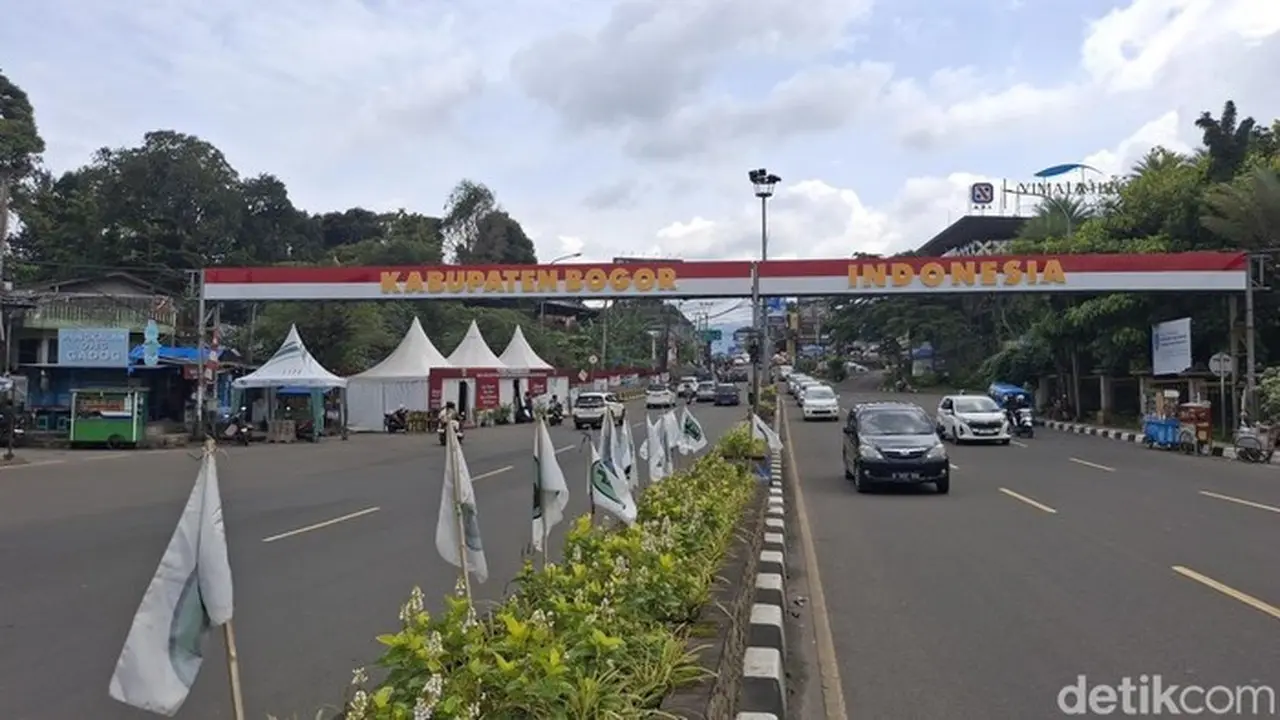 Jalan Raya Puncak, Bogor, Jawa Barat (jabar) (sholihin/detikcom)