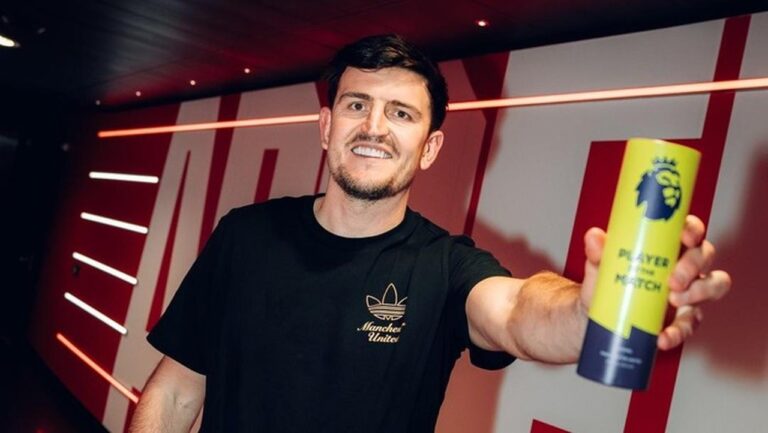 Harry Maguire Bersinar, Manchester United Taklukkan Arsenal 3-2 di Emirates Harry Maguire Bersinar, Manchester United Taklukkan Arsenal 3-2 di Emirates