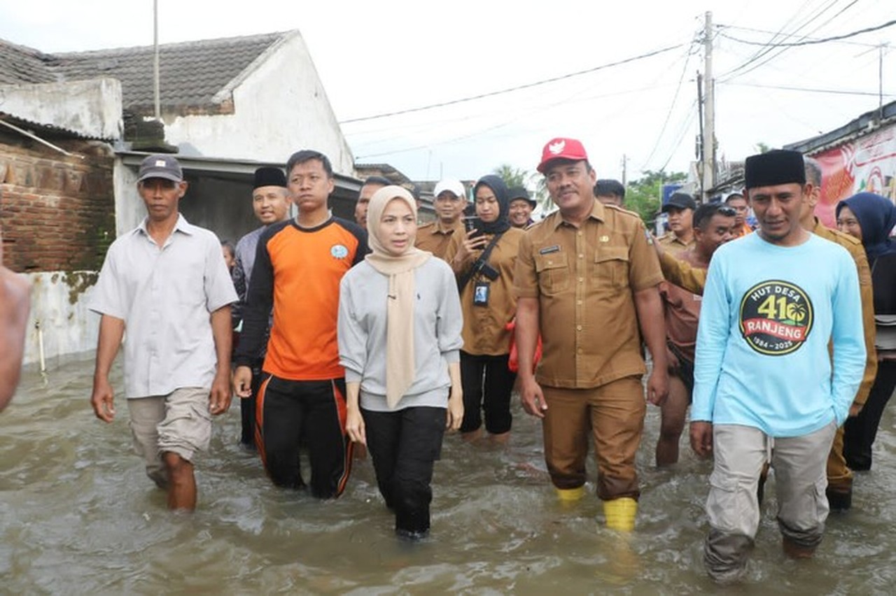 Bupati Serang Pastikan Bantuan Maksimal untuk Korban Banjir dan Longsor