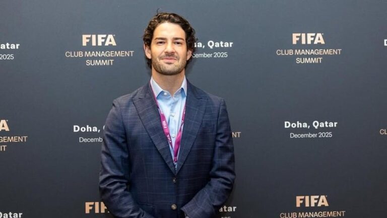 Alexandre Pato Tertarik Beli Colchester United, Konsorsiumnya Pantau Langsung Laga Tim Divisi Empat Inggris