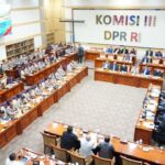 DPR Kompak Dukung Polri Tetap di Bawah Presiden, Tolak Bentuk Kementerian