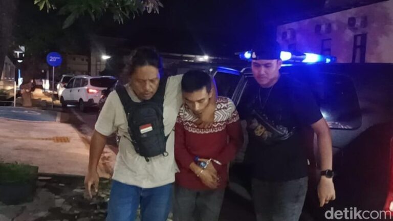 Wanita di Lombok Barat Tewas Terbakar, Polisi Duga Pelaku Pembunuhan Adalah Anaknya Wanita di Lombok Barat Tewas Terbakar, Polisi Duga Pelaku Pembunuhan Adalah Anaknya