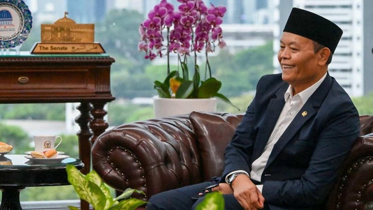 HNW Ingatkan Partisipasi RI di Dewan Perdamaian Harus Taat Konstitusi dan Dukung Palestina HNW Ingatkan Partisipasi RI di Dewan Perdamaian Harus Taat Konstitusi dan Dukung Palestina