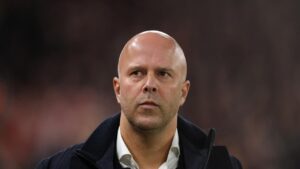 Arne Slot Didesak Lupakan Alasan Transisi Liverpool, Pengeluaran Besar Jadi Sorotan