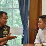 Seskab Teddy Indra Wijaya dan Wakil Panglima TNI Tandyo Budi Bahas MBG dan Pemulihan Bencana Sumatera