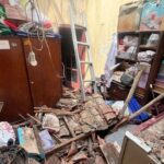 Atap Rumah Warga Bogor Ambruk Akibat Hujan Deras, Satu Keluarga Diungsikan