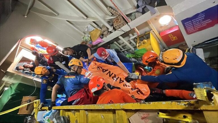 Kapal Miring di Balikpapan Renggut 3 Nyawa, Korban Terjepit Truk dan Teridentifikasi