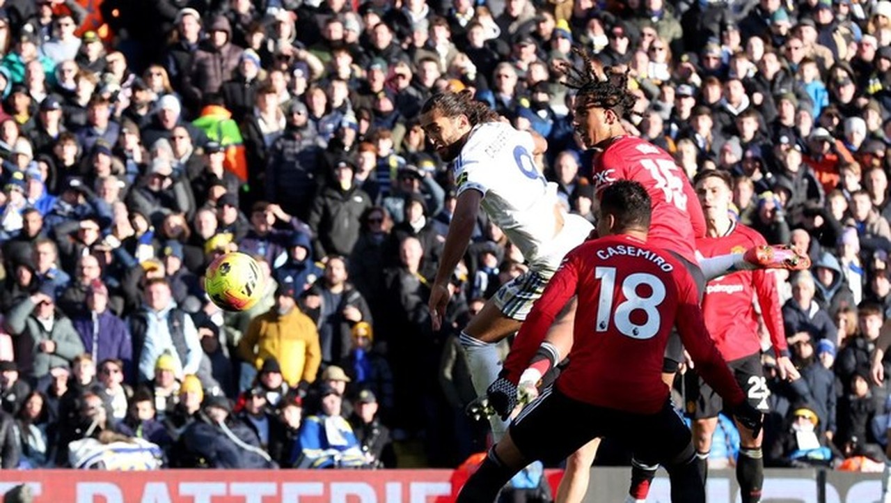 Babak Pertama Leeds vs Manchester United Tanpa Gol, Peluang Terbaik Mengenai Tiang Gawang