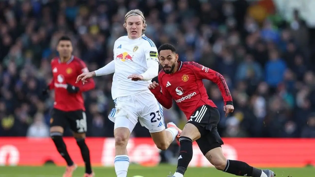Leeds United Vs Mu Tuntas Dengan Skor 1 1. (reuters/chris Radburn)