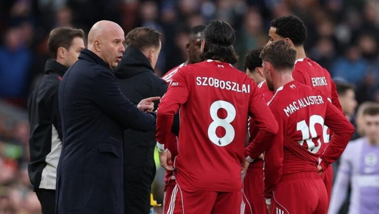 Arne Slot: Kekalahan dari PSG Jadi Kunci Liverpool Raih Juara Liga Inggris Musim Lalu