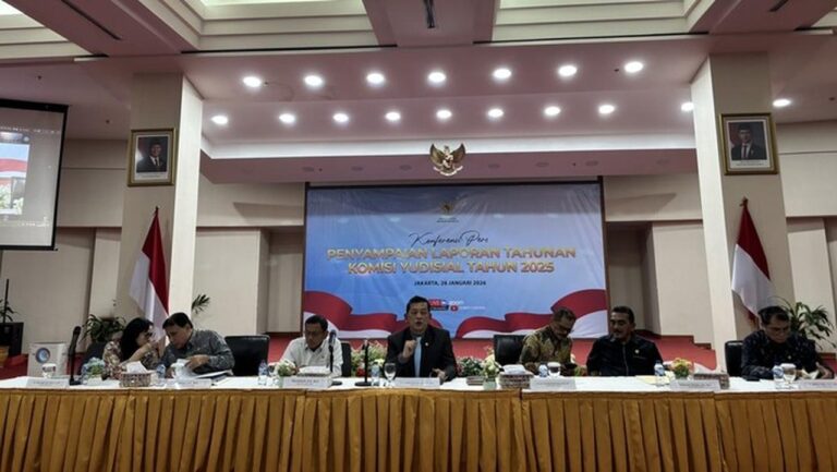 Komisi Yudisial Usulkan Pemberhentian Tidak Dengan Hormat Tiga Hakim Terbukti Langgar Etik