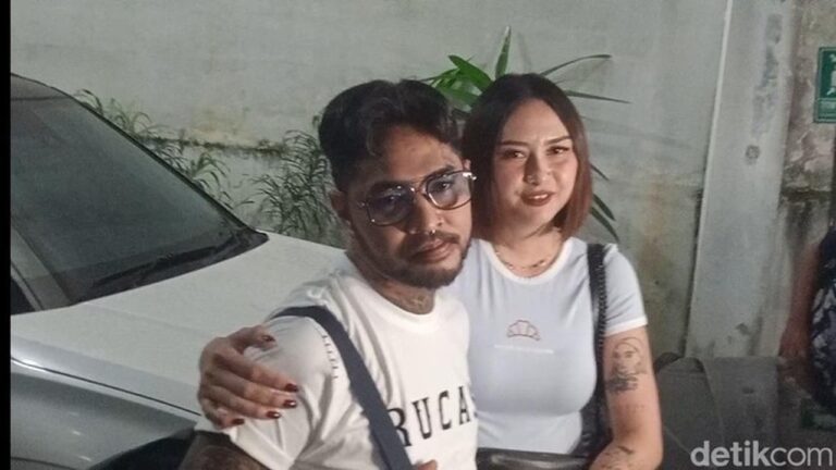 Onadio Leonardo Usai Rehabilitasi: Maaf, Saya Bukan Contoh yang Baik untuk Anda Onadio Leonardo Usai Rehabilitasi: Maaf, Saya Bukan Contoh yang Baik untuk Anda