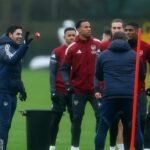 Usai Kalah dari MU, Mikel Arteta Kumpulkan Pemain Arsenal untuk Redam Gejolak Internal