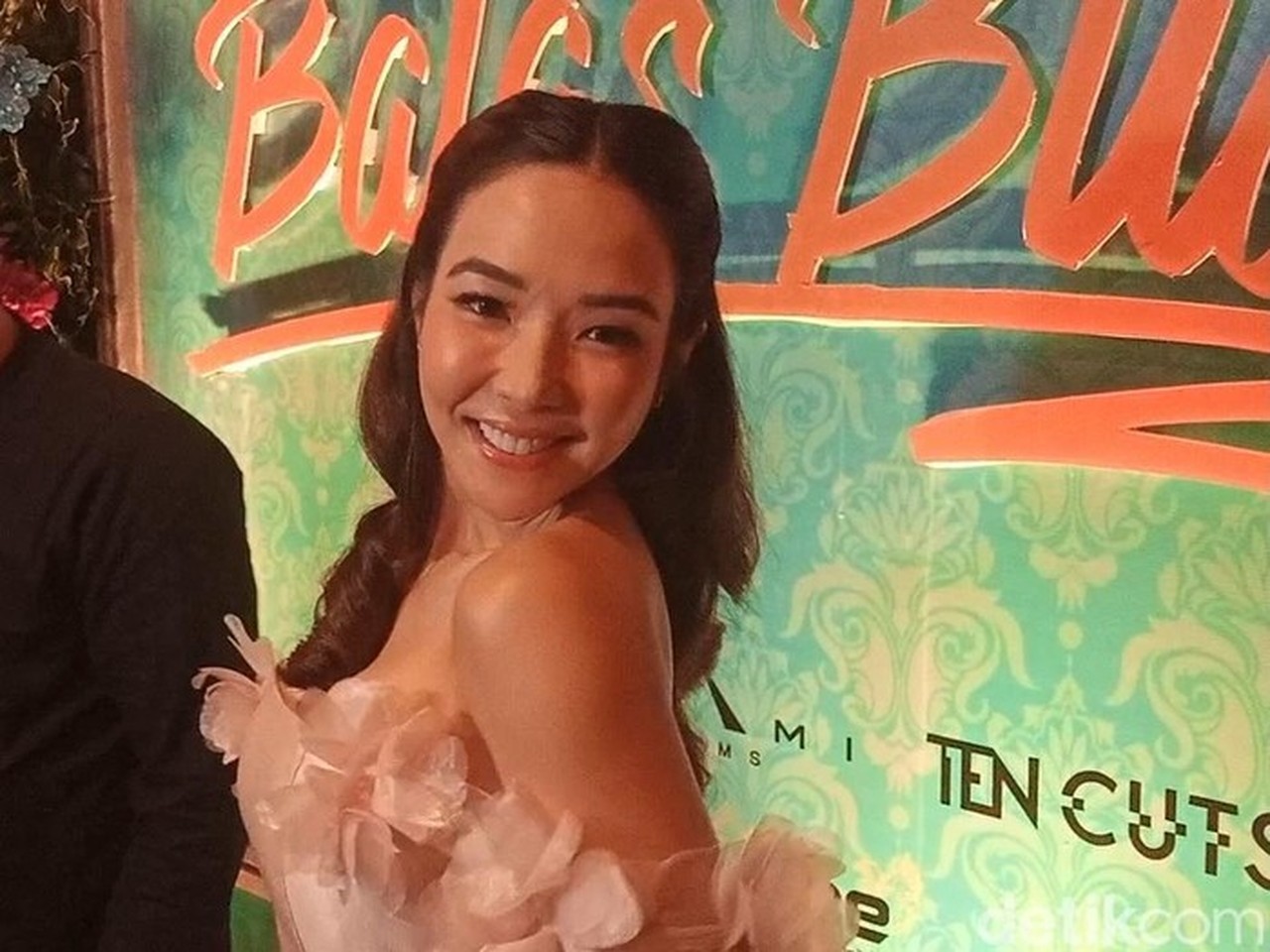 Terharu Lihat Ranty Maria Menikah, Gisella Anastasia Beri Doa Tulus untuk Sahabat