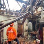Rumah Warga di Bogor Ambruk Diterjang Hujan dan Angin Kencang, Penghuni Mengungsi
