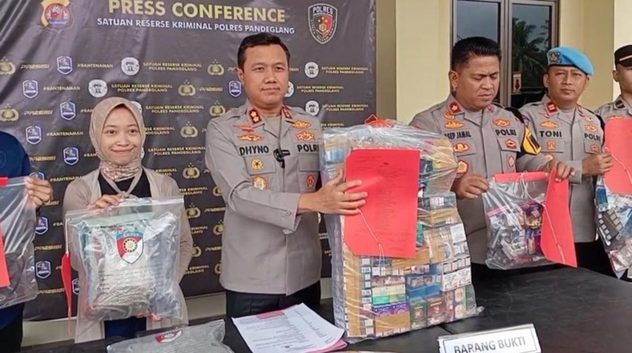Tujuh Perampok Minimarket Dibekuk di Pandeglang, Ratusan Bungkus Rokok Disita Polisi