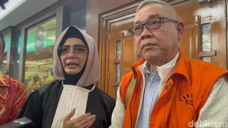 Terdakwa Korupsi LNG Minta Ahok dan Nicke Widyawati Dihadirkan di Sidang