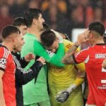 Gol Bersejarah Trubin ke Gawang Madrid Tuai Pujian Courtois, Benfica Lolos Playoff Liga Champions