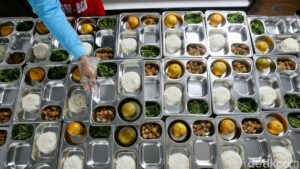 Gugatan UU APBN 2026: Anggaran Pendidikan Diminta Tak untuk Makan Bergizi Gratis