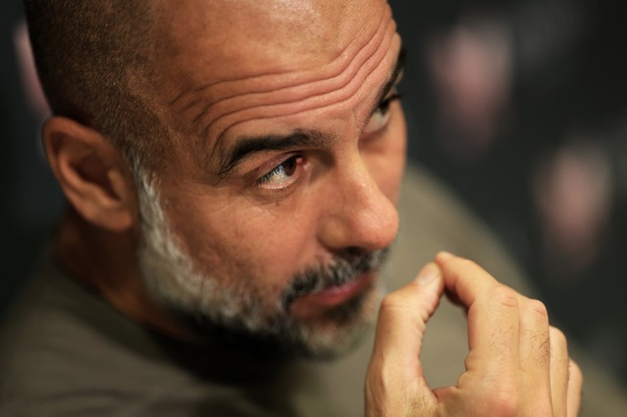Pep Guardiola Ungkap Pilu Dukungan untuk Palestina: Mereka Ditinggalkan Sendirian
