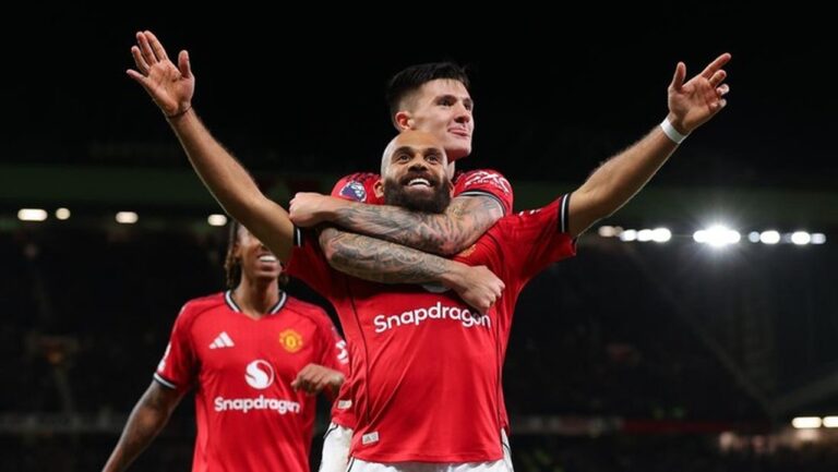 Head to Head Manchester United vs Fulham: Setan Merah Unggul Jauh dalam Sejarah Pertemuan Head to Head Manchester United vs Fulham: Setan Merah Unggul Jauh dalam Sejarah Pertemuan