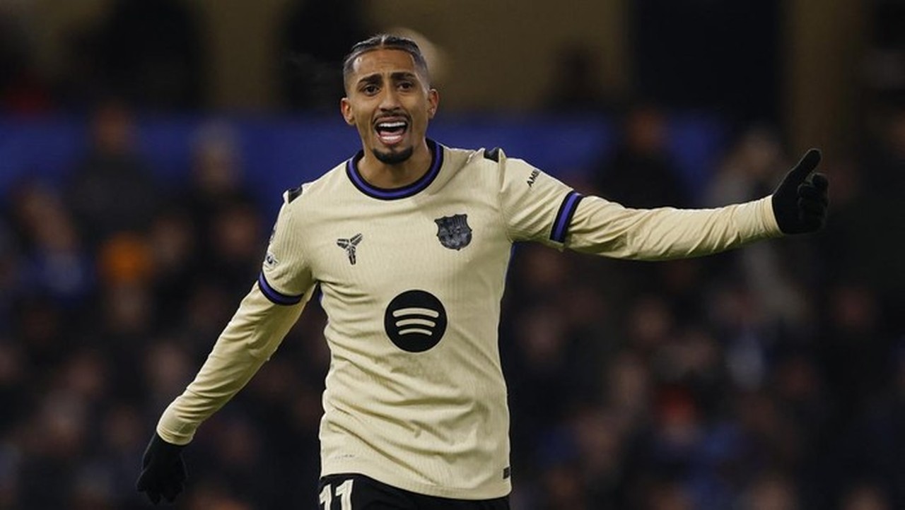 Raphinha Jadi Rebutan Liverpool dan Manchester United, MU Siapkan Rp 1,6 Triliun Raphinha Jadi Rebutan Liverpool dan Manchester United, MU Siapkan Rp 1,6 Triliun